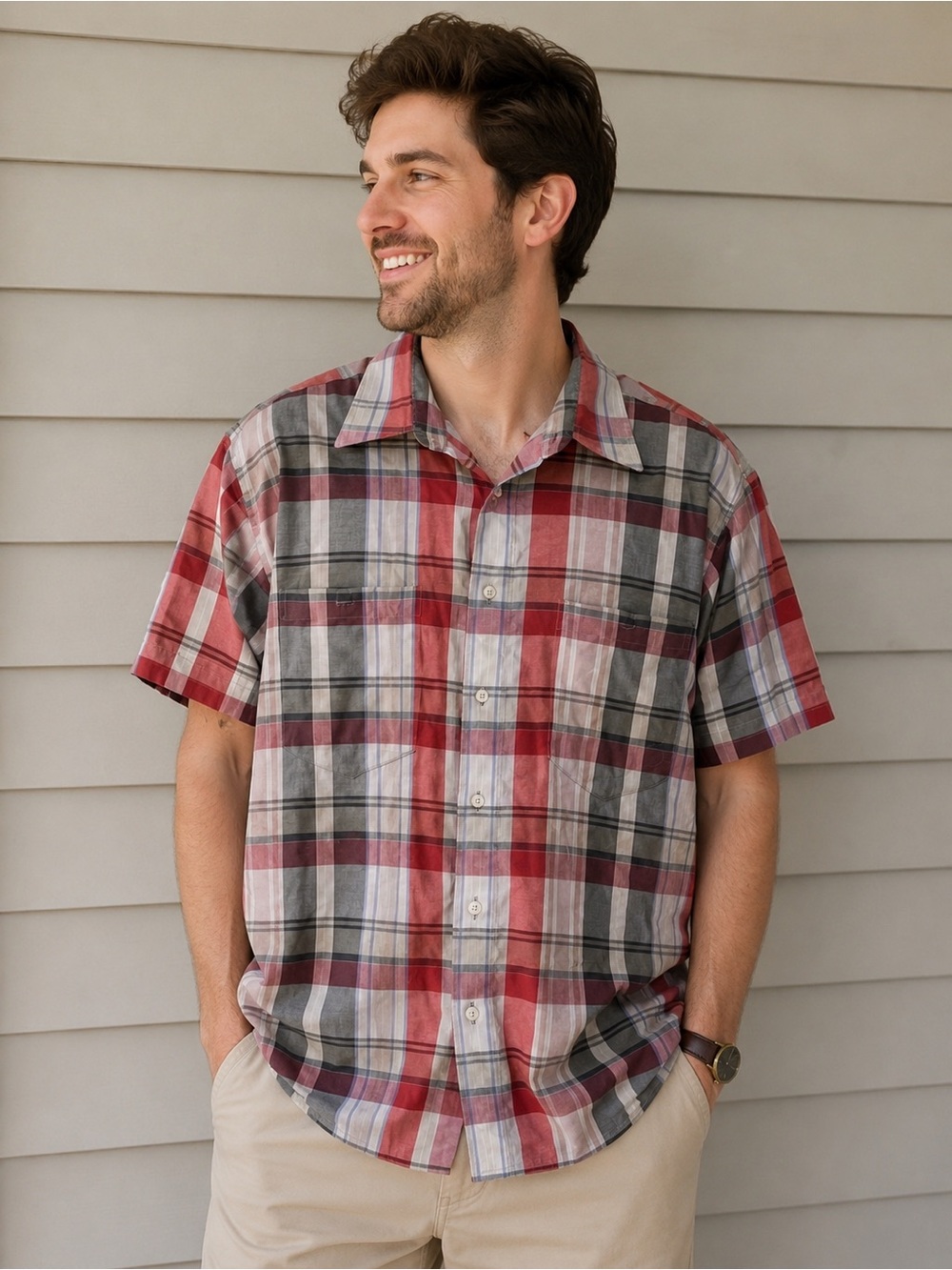 Red and Gray Plaid Short-Sleeve Button-Down Shirt Y2K Vintage Dadcore  casual